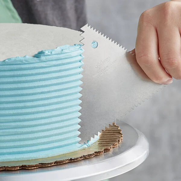 Aluminum 4 1/4&quot; x 4 1/4 Decorating and Icing Comb